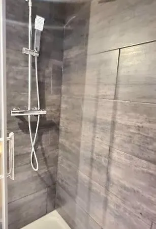 Le Duplex Catherine - Metro - Gare - Wifi